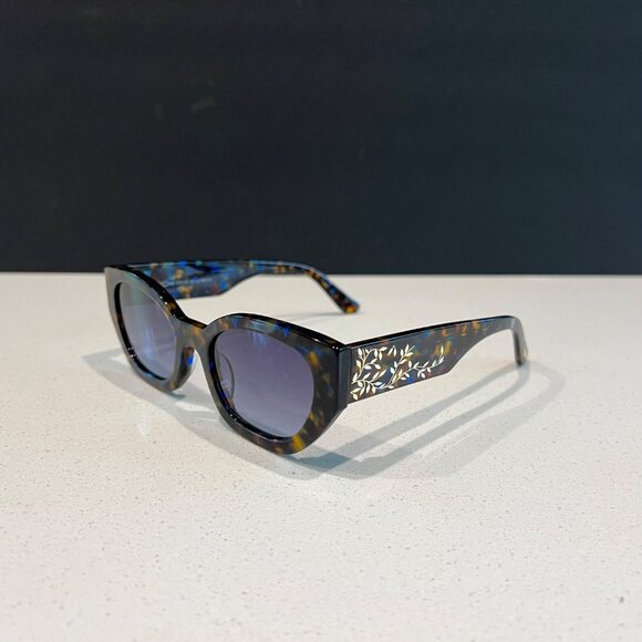 Oscar De La Renta Alva Havana Maculata Cat-Eye Sunglasses With Tortoiseshell and main image 8